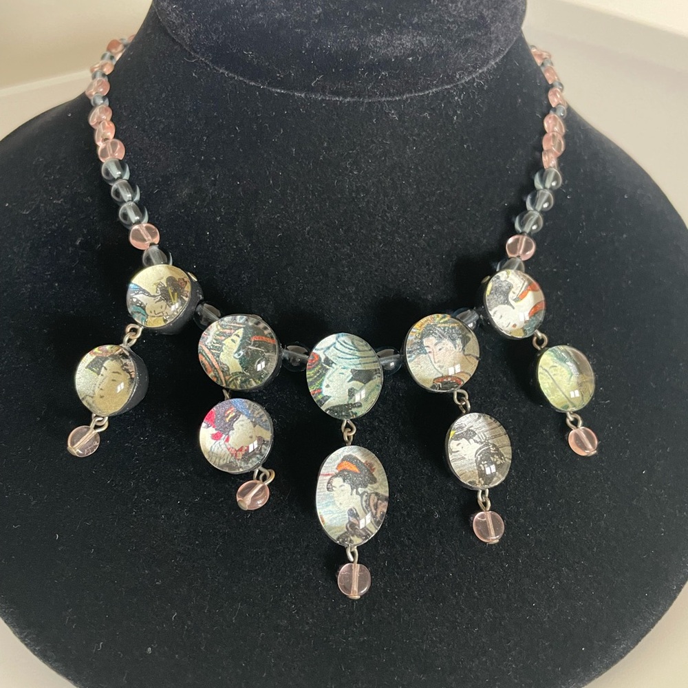 Geisha art bubble necklace - Picture 2 of 6